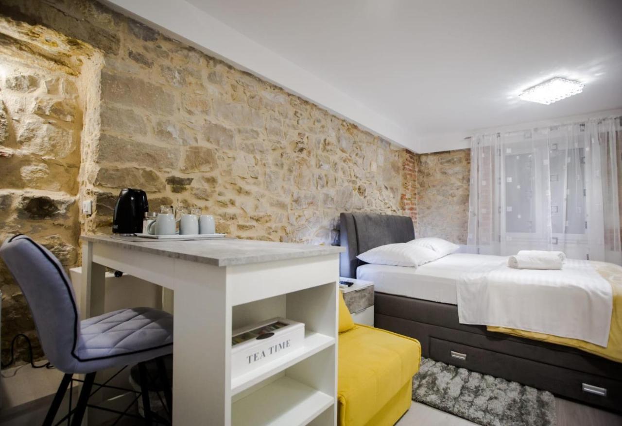 Lions Luxury Rooms Split Exterior foto